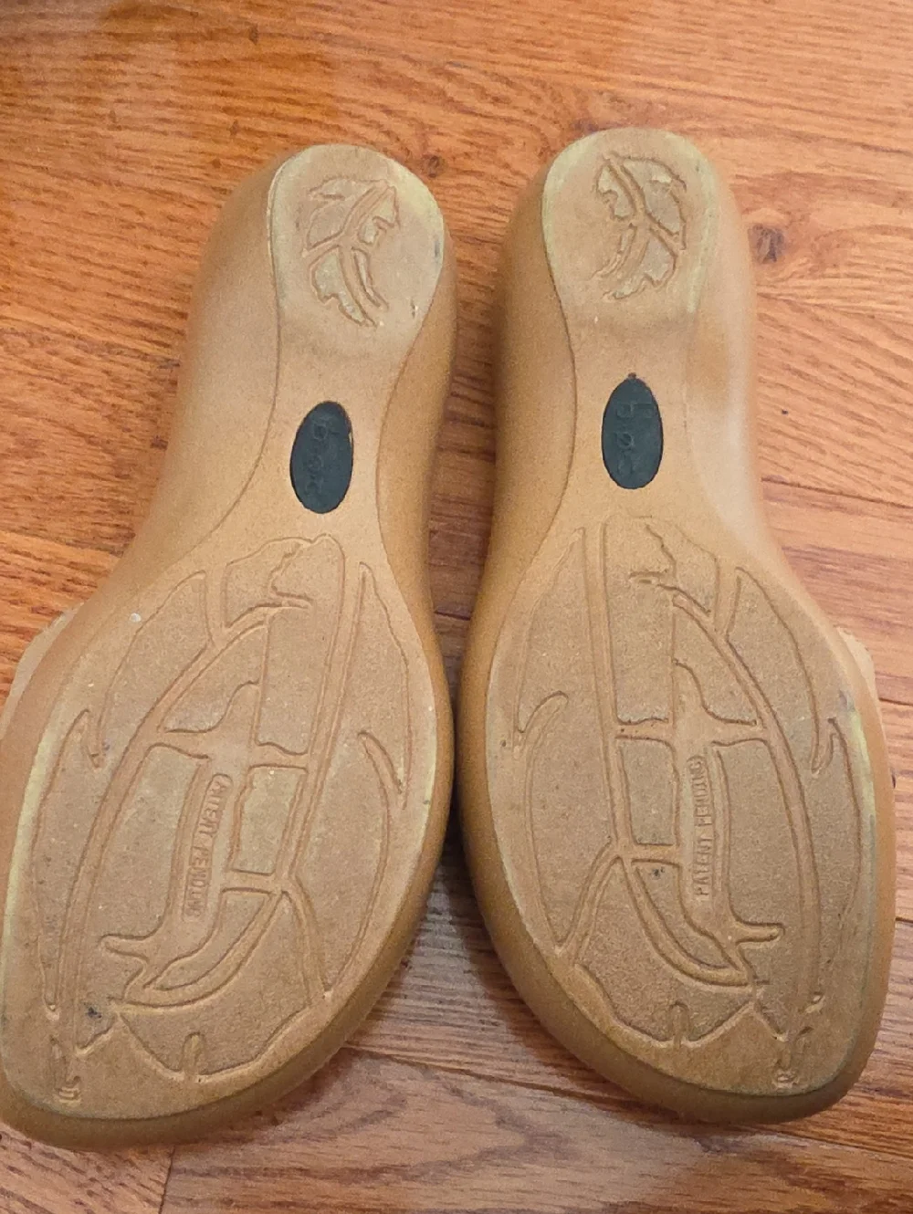 b.o.c. Tan Leather Slide Sandals with Orange Flower Detail - Picture 3 of 3